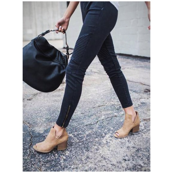 Moto Ankle Skinny Jeans - Picture 4 of 5